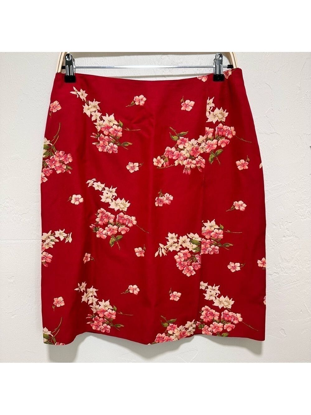 Jones New York Red Floral Pencil Skirt